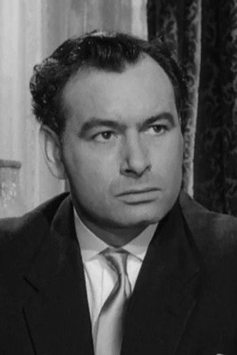 Ảnh của Conrad Phillips