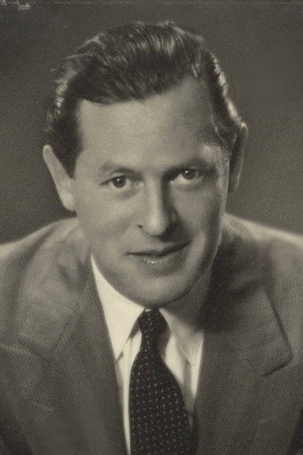 Ảnh của Louis Borel