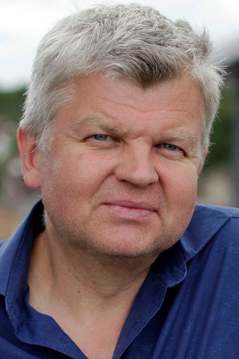 Ảnh của Adrian Chiles