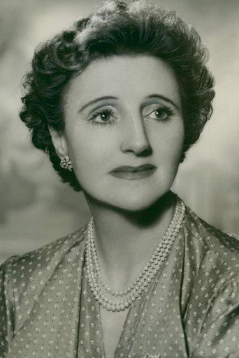 Ảnh của Joyce Carey