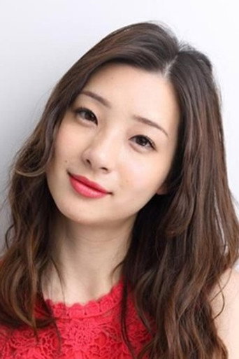 Ảnh của 足立梨花