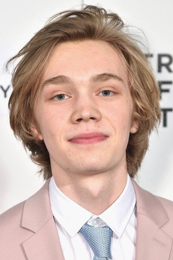 Ảnh của Charlie Plummer