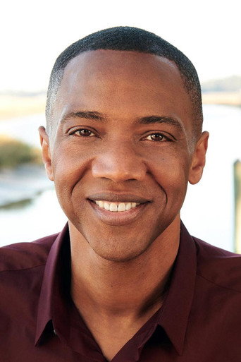 Ảnh của J. August Richards