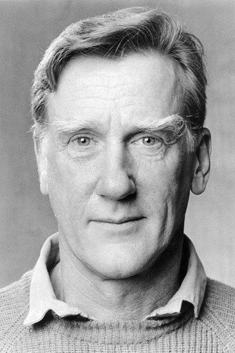 Ảnh của Donald Moffat