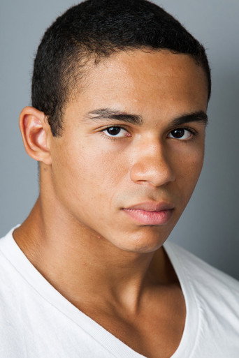 Ảnh của Noah Gray-Cabey