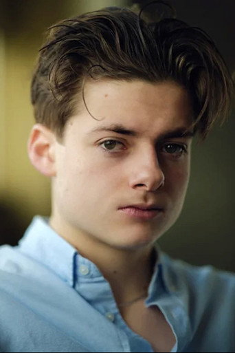 Ảnh của Louis Ashbourne Serkis