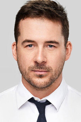 Ảnh của Barry Sloane