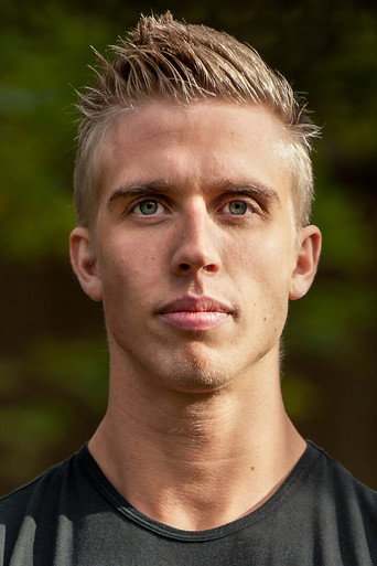 Ảnh của Justin Howell