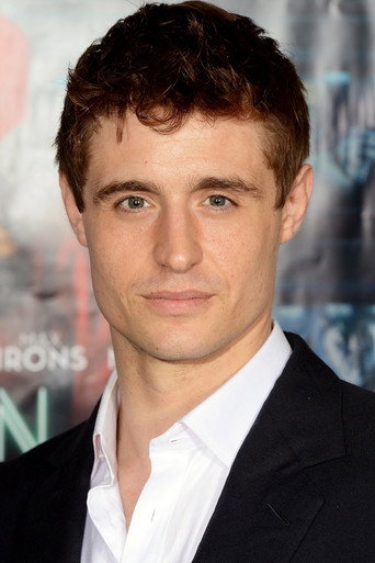 Ảnh của Max Irons