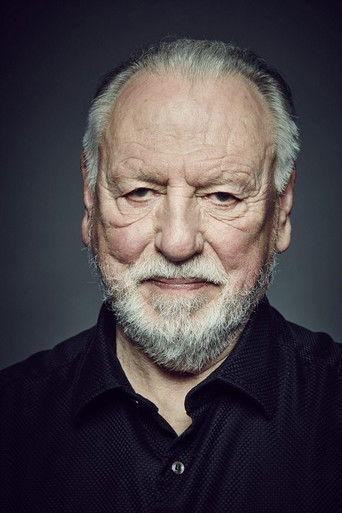 Ảnh của Kenneth Cranham