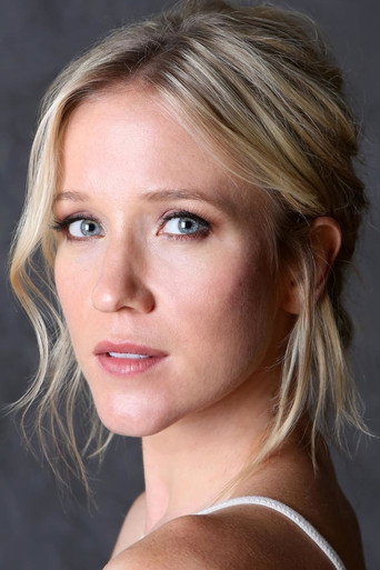 Ảnh của Jessy Schram