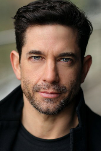 Ảnh của Adam Garcia