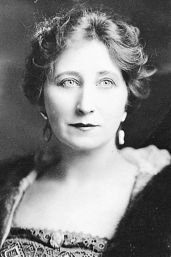 Ảnh của Vera Lewis
