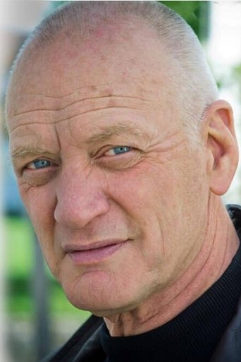 Ảnh của Nigel Bennett