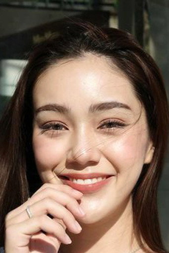 Ảnh của Dena Sathonghon
