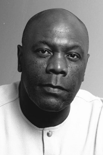 Ảnh của James Gaylyn