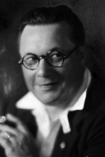 Ảnh của Willard Louis