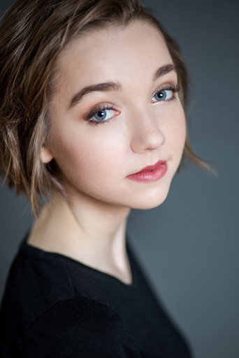 Ảnh của Julia Sarah Stone