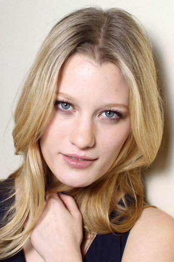 Ảnh của Ashley Hinshaw