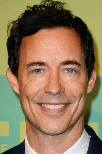 Ảnh của Tom Cavanagh
