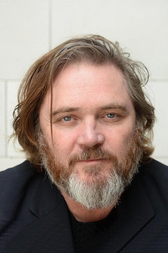 Ảnh của Alex Ferns
