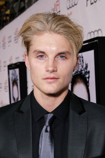 Ảnh của Toby Hemingway