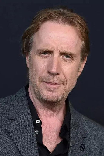 Ảnh của Rhys Ifans