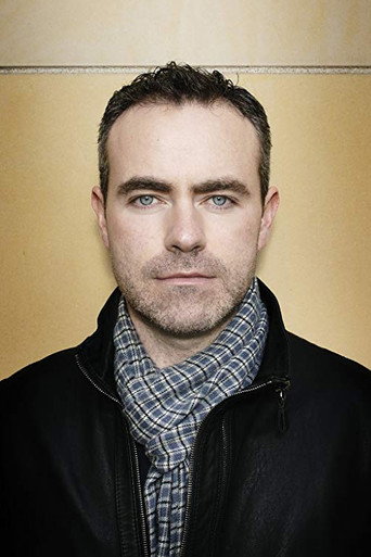 Ảnh của John Crowley