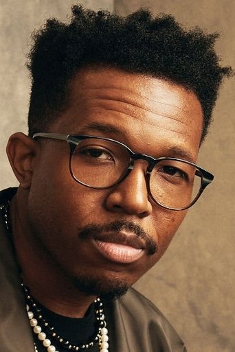 Ảnh của Denzel Whitaker