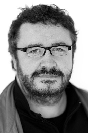 Ảnh của Mark Benton