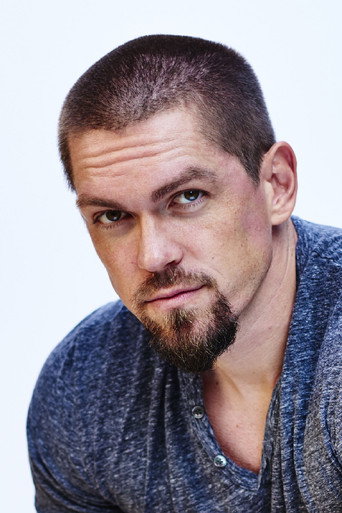 Ảnh của Steve Howey