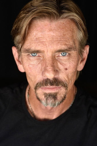 Ảnh của Charles Baker