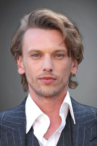 Ảnh của Jamie Campbell Bower