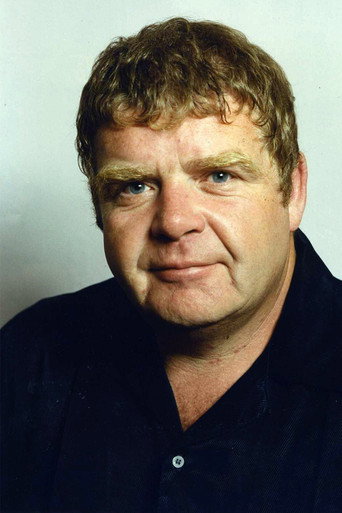 Ảnh của Geoffrey Hughes