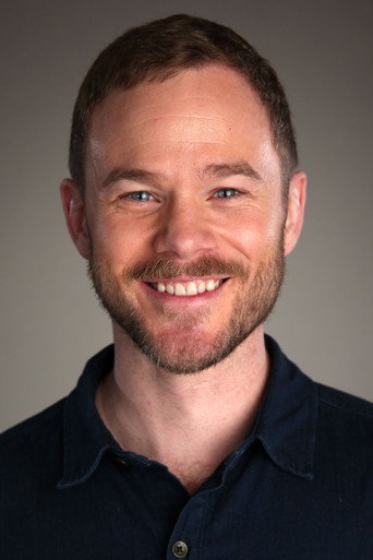 Ảnh của Aaron Ashmore
