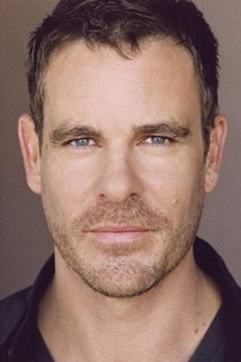 Ảnh của Aaron Jeffery
