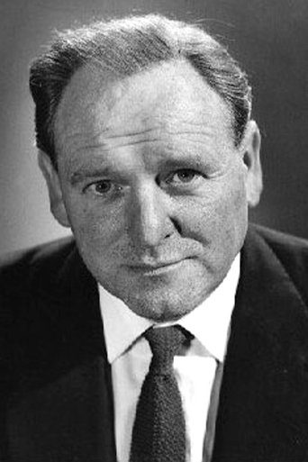 Ảnh của Bernard Lee