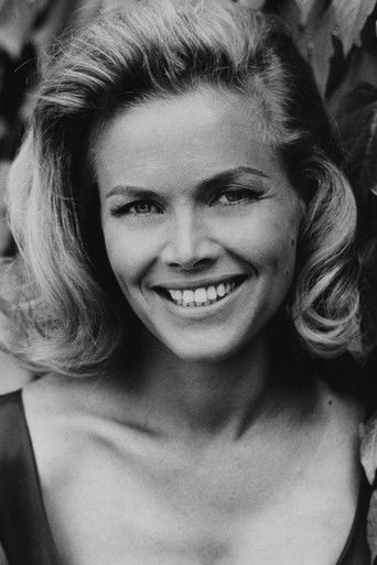 Ảnh của Honor Blackman